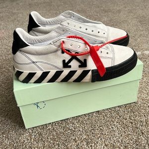 Off-White Sneakers